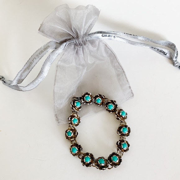 Jewelry - Sterling silver and turquoise bracelet